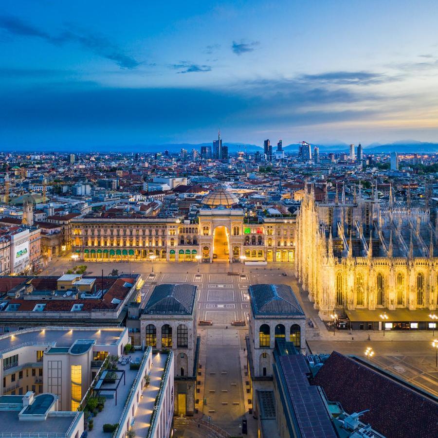Design Loft Walking Distance Brera-duomo With Wifi+netflix Apartamento